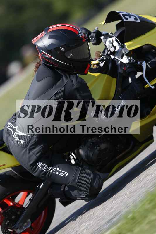 /44 09.08.2025 Plüss Moto Sport ADR/Freies Fahren/30